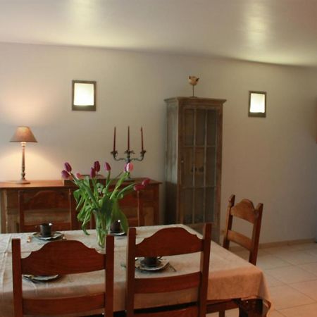 B&B Chession Falaën Extérieur photo